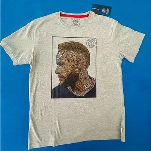 T-shirt size M, New